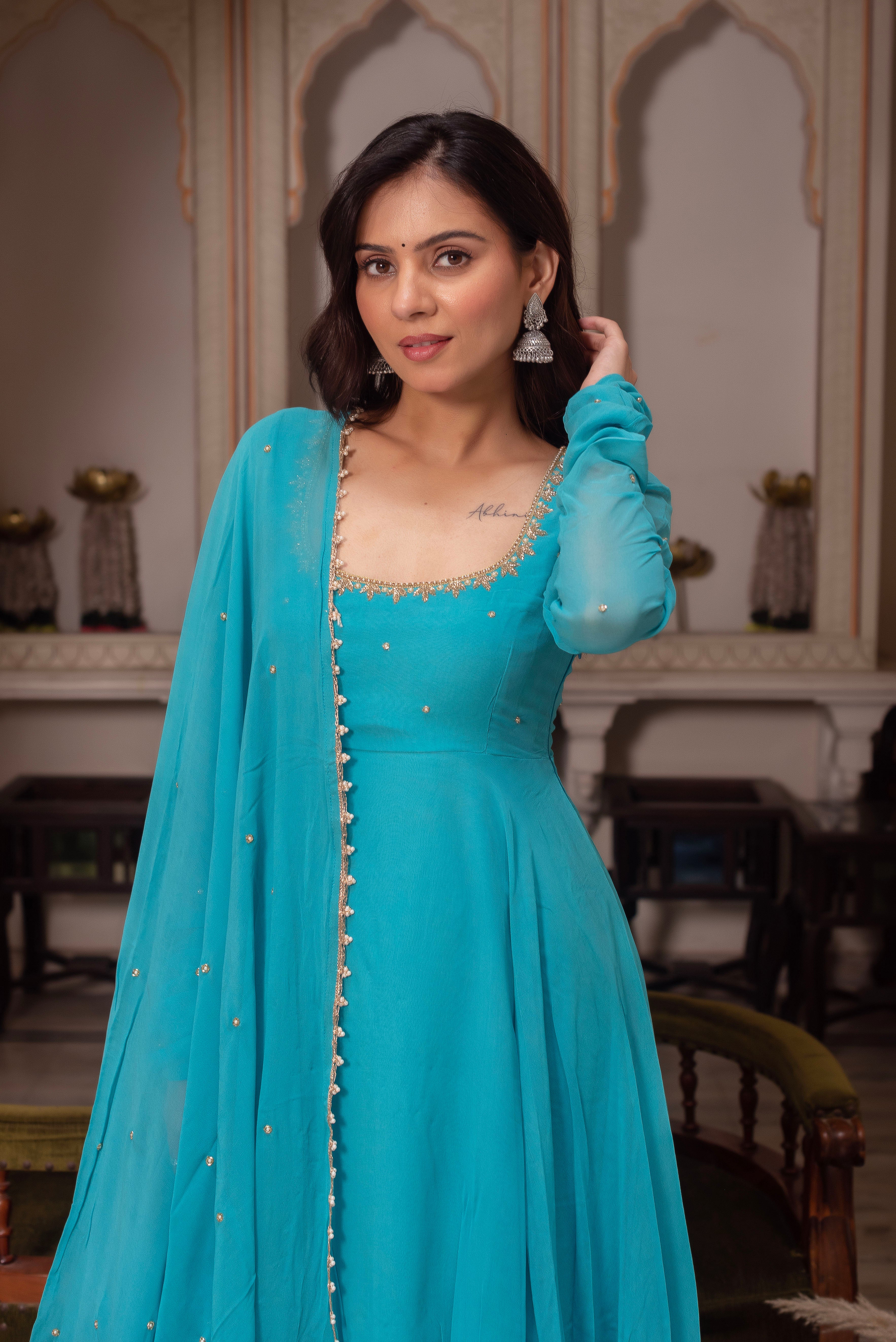 Bhoomi Suit Set