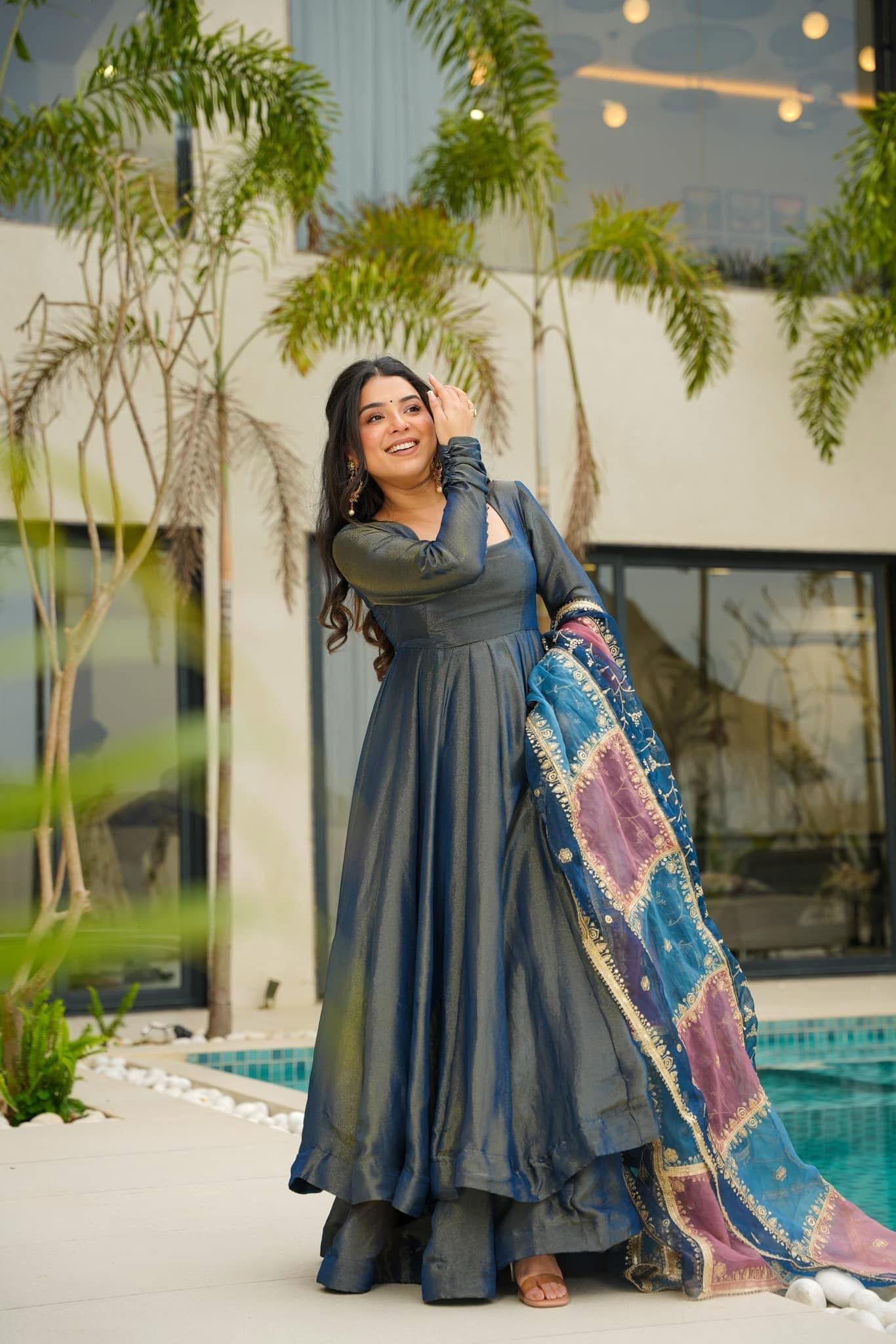 Noor Serenity Cosmos suit set